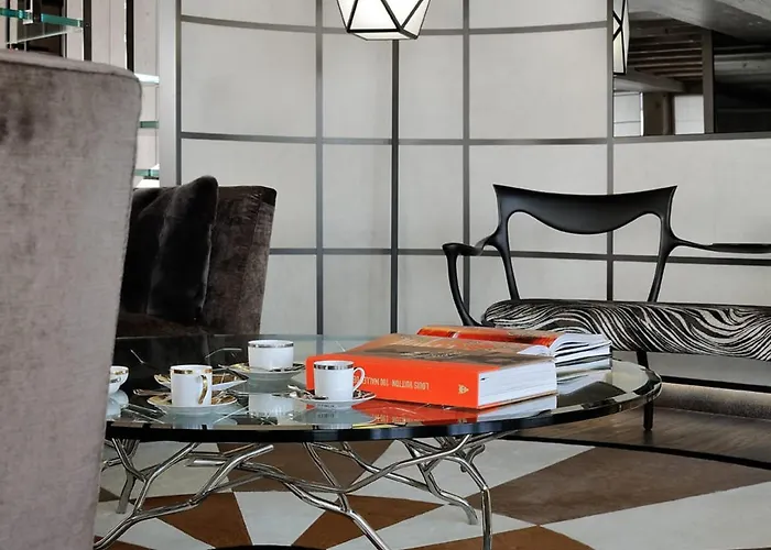 Duplex Luxe 1850, Aux Pieds, 4 - Fr-1-772-9 *